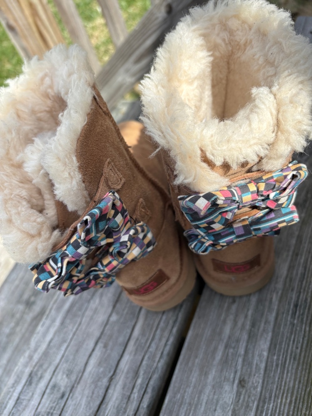UGG Kids Tan Shearling-Lined Boots with Multi-Color Bow